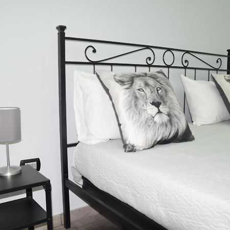 Cassini'S House Apartment Napoli Bagian luar foto