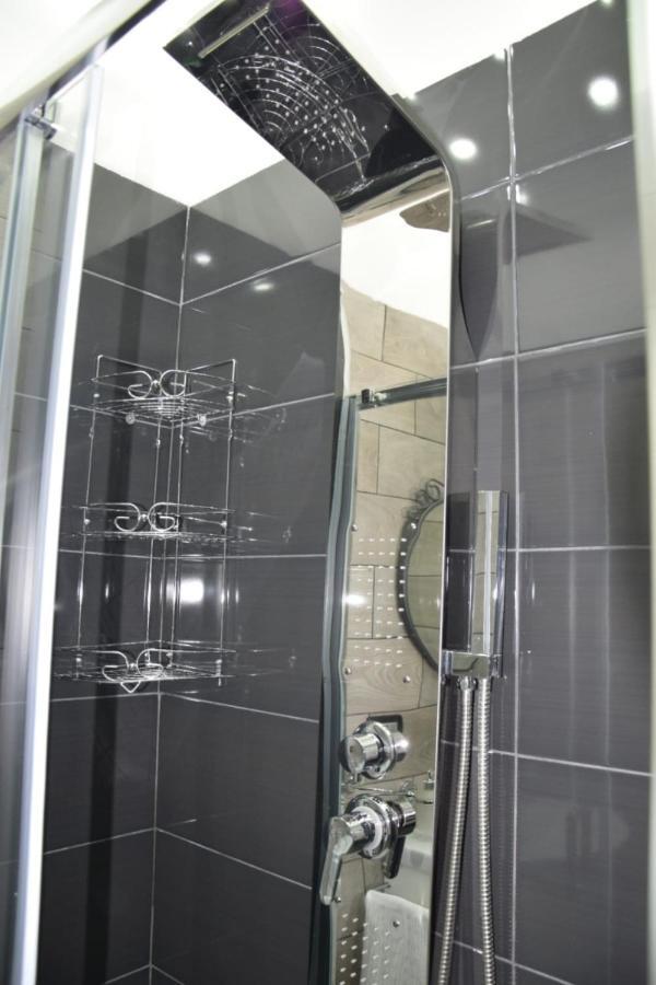 Cassini'S House Apartment Napoli Bagian luar foto