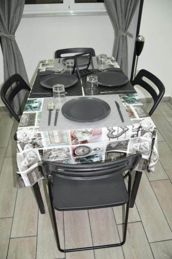 Cassini'S House Apartment Napoli Bagian luar foto